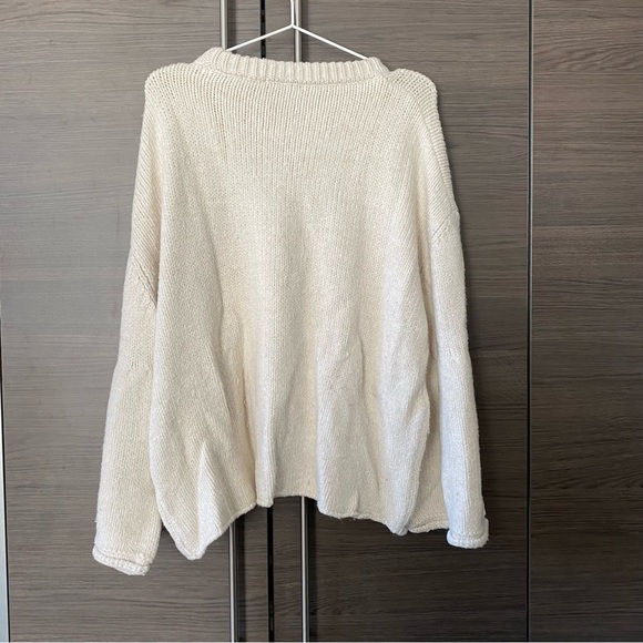 Zara White Bell Sleeve Sweater - Picture 3 of 3